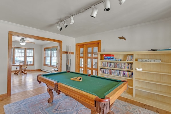 Spielezimmer
