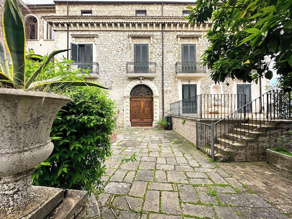 Extérieur
