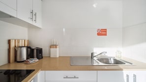 Modern kitchen with all the essentials for a comfortable stay.