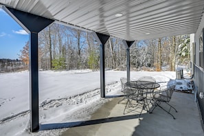 Patio | Backyard | River Views