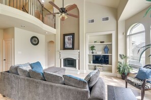 Living Room | Central A/C & Heat | 1st Floor