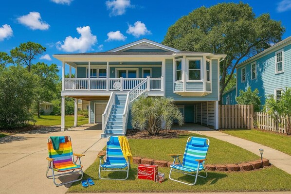 Oak Island Vacation Rental | 5BR | 2.5BA | Steps Required | 2,000 Sq Ft