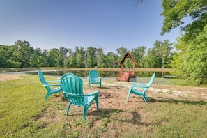 Fire Pit | Pond View