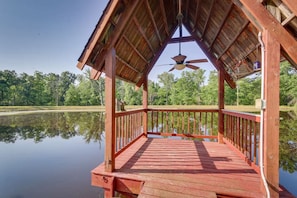 Pond | Dock | Observation Deck