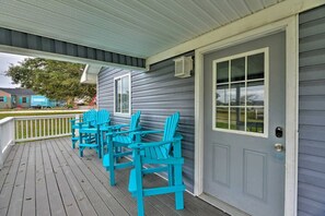 Front Porch | Steps Required for Access