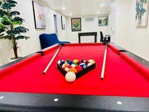 Spielezimmer