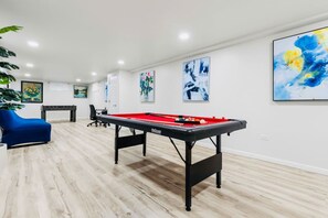 Spielezimmer
