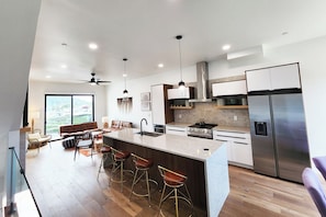 Gourmet kitchen for the cook in the family.