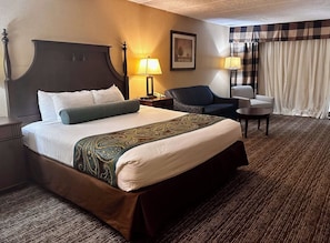 Unit with 1 King size bed