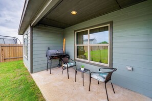 Covered Patio | Charcoal Grill | Fenced Backyard