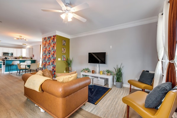 Atlanta Vacation Rental | 3BR | 2.5BA | 1,440 Sq Ft | Stairs Required