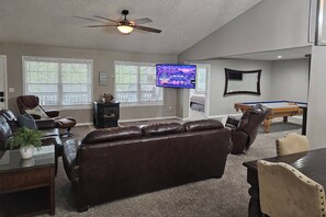 Living Room-Game Room. Leather Furniture.