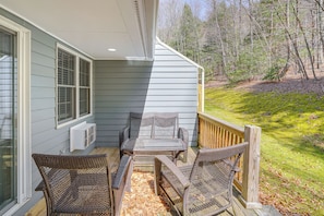 Private Deck | 2-Story Condo | Near Hiking & Mountain Biking