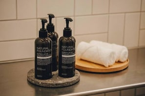 Badezimmerausstattung