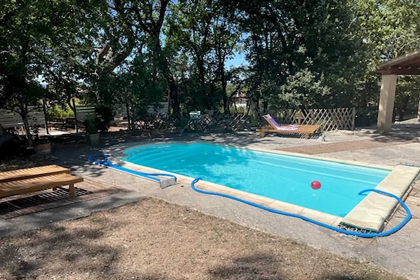 Vue sur piscine
