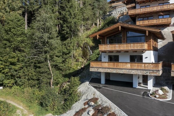 Extérieur maison de vacances [été]