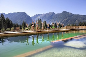 Schwimmbad des Ferienhauses
