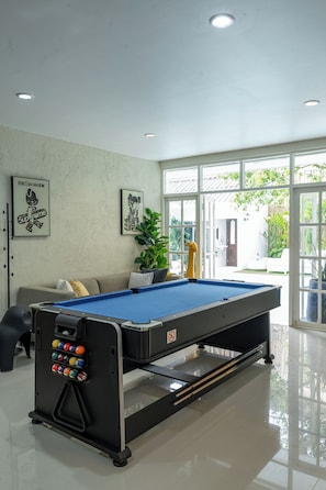 Spielezimmer