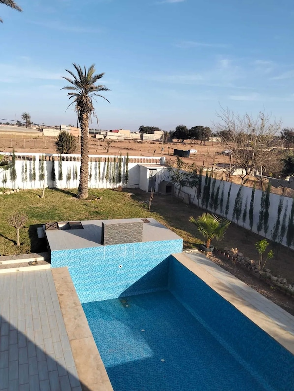 Vue sur piscine