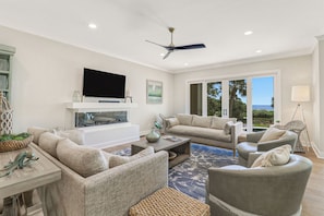 28 Green Heron - 1st Floor Living Room