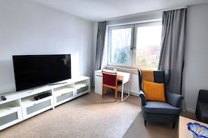 Wohnzimmer mit Smart TV