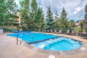 Canyon Creek - Year Round Amenities
