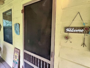 Screen door