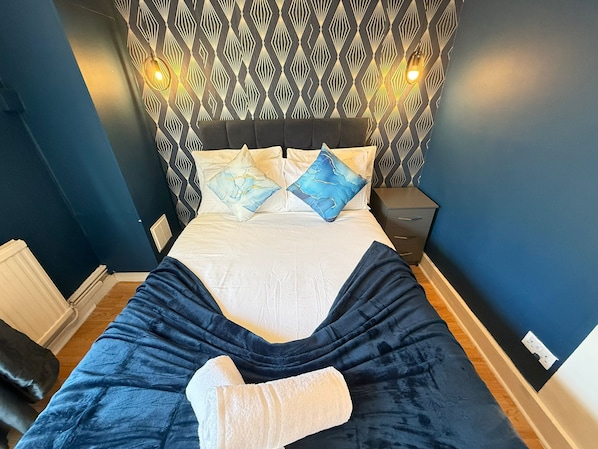 This photo represents bedroom 2 of the flat