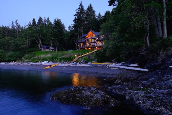 The main house & small guest house (left)