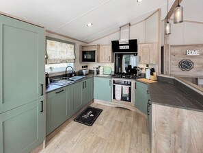 Kitchen | Hillfort Lodge, Llanrhystud