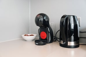 Kaffe och/eller kaffebryggare