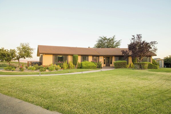 Kiler Canyon Ranch House