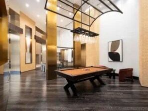 Spielezimmer