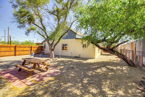 Tucson Vacation Rental | 3BR | 2BA | 1,270 Sq Ft | 1 Step to Enter