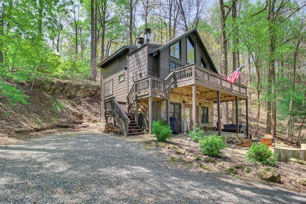 Ellijay Vacation Rental | 3BR | 3BA | Step-Free Entry | 2,000 Sq Ft