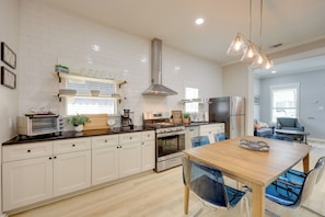 Kitchen | Cooking Basics | Drip Coffee Maker