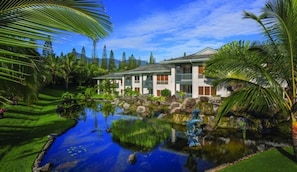 Wyndham Bali Hai Villas_e.jpg