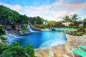 Wyndham Bali Hai Villas_b.jpg