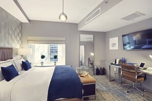 Queen size bed