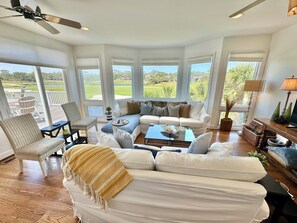 Amazing, bright, beautiful views!