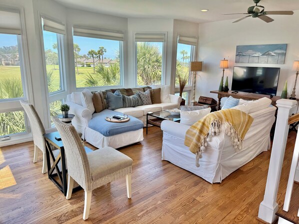 Coastal comfortableness! and the most incredible views.