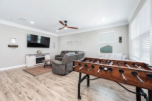Spielezimmer
