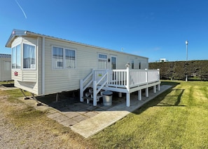 Platinum Caravan - Waldegraves Holiday Park, Colchester