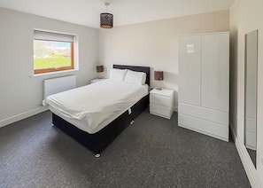 Woodview Lodge 4 - Woodland Waters, Ancaster