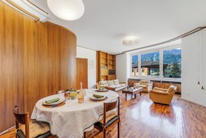 Living and dining room