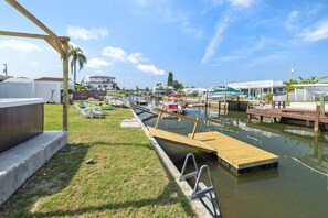 Dock