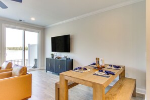 Dining Room | 1st Floor | Dishware & Flatware