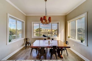 Dine with a view—surrounded by expansive windows that bring the outdoors in.