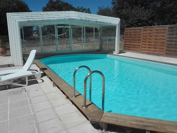 Vue sur piscine