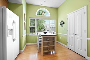 Kitchen Breakfast Nook